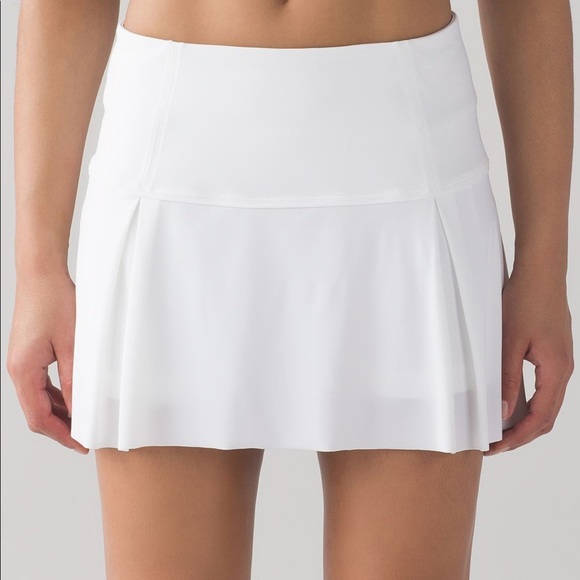⚡️HIGH WAIST Lululemon Pleated lost in pace Skirt White 6⚡️ - Picture 5 of 5
